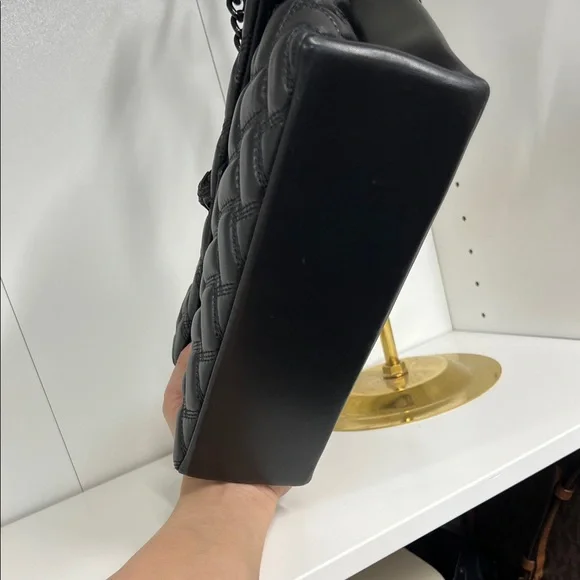 ๐ฅ๐ฅ Kurt Geiger London Kensington Quilted crossbody/ Shoulder Bag - Black - Picture 7 of 16